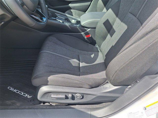 new 2025 Honda Accord Hybrid car, priced at $33,699