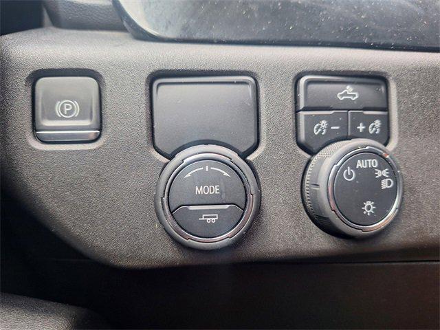 used 2024 Chevrolet Silverado 1500 car, priced at $32,900