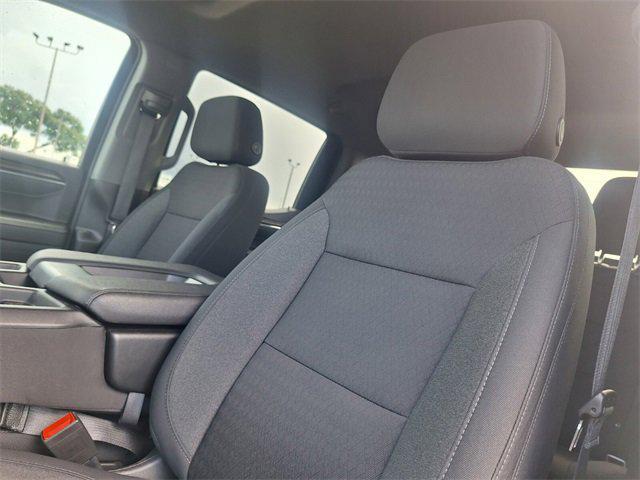 used 2024 Chevrolet Silverado 1500 car, priced at $32,900