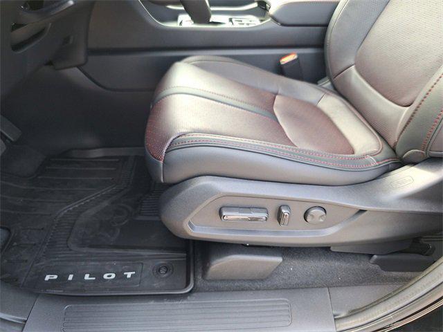 new 2025 Honda Pilot car, priced at $56,030