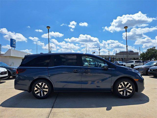 new 2026 Honda Odyssey car, priced at $41,636