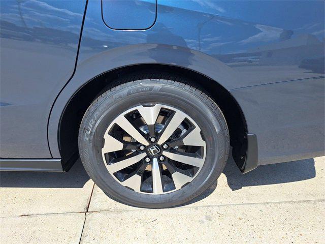 new 2026 Honda Odyssey car, priced at $41,636