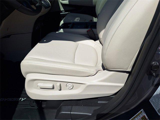 new 2026 Honda Odyssey car, priced at $41,636