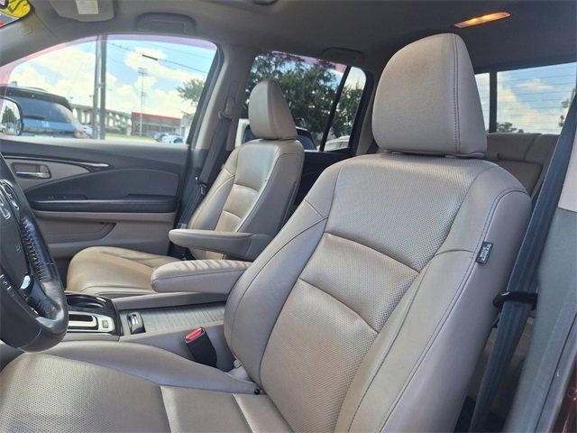 used 2019 Honda Ridgeline car, priced at $27,300