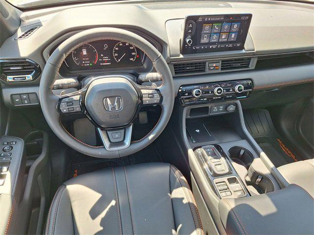 new 2025 Honda Pilot car, priced at $48,258