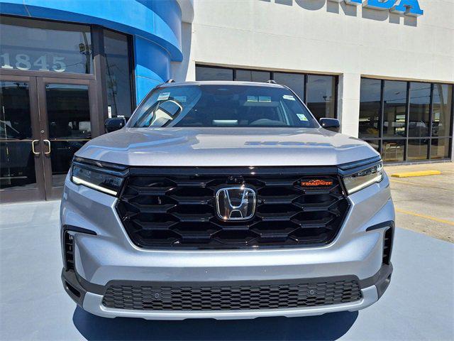 new 2025 Honda Pilot car, priced at $48,258