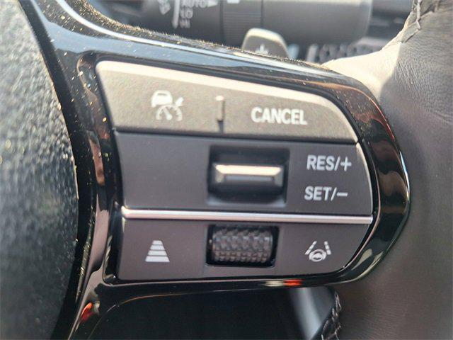 new 2025 Honda Civic Hybrid car, priced at $33,100