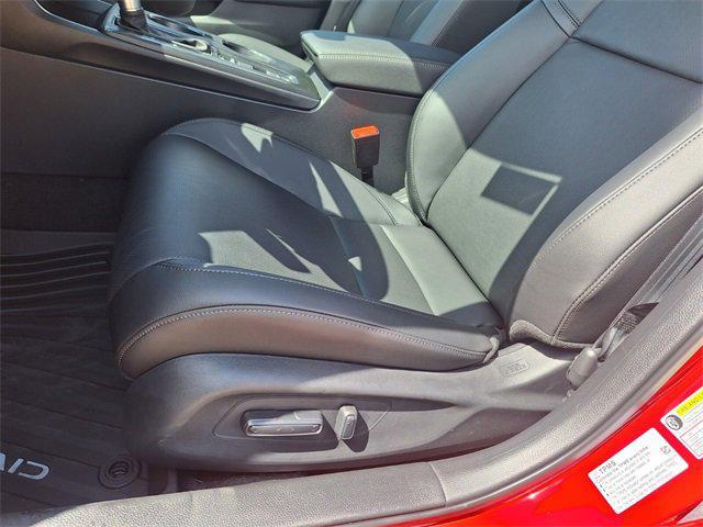 new 2025 Honda Civic Hybrid car, priced at $33,100