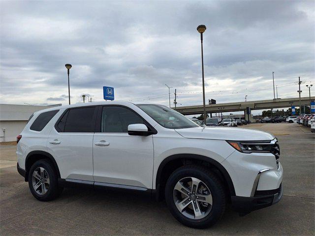 new 2025 Honda Pilot car, priced at $43,369