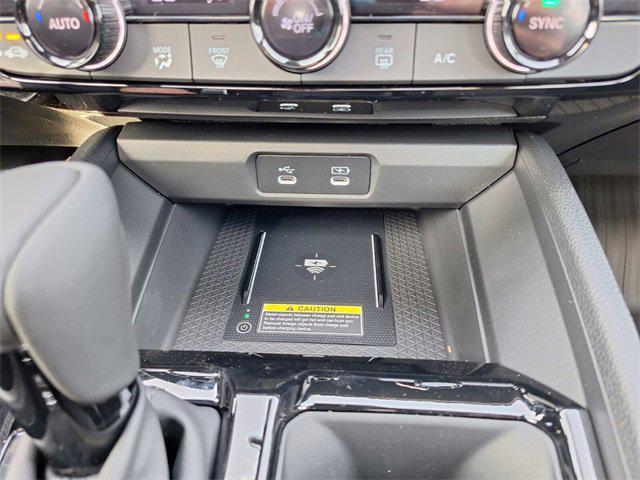 new 2025 Honda Accord Hybrid car, priced at $36,980