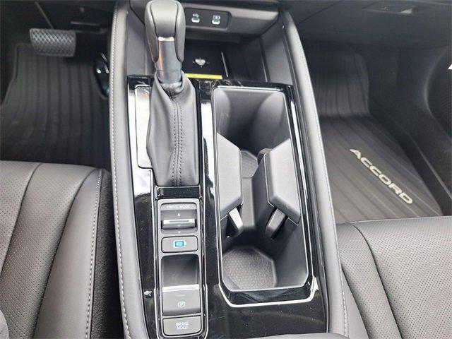 new 2025 Honda Accord Hybrid car, priced at $37,620