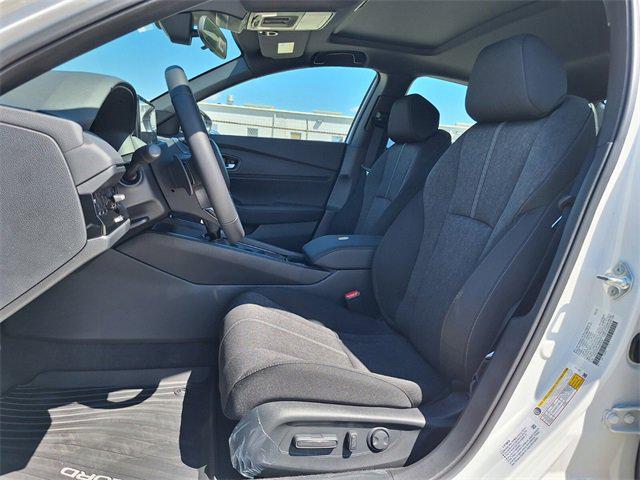 new 2025 Honda Accord Hybrid car, priced at $33,699