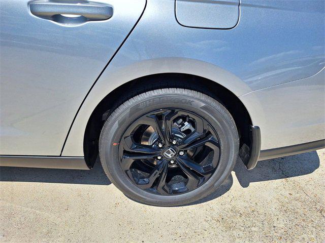 new 2025 Honda Accord car, priced at $30,318
