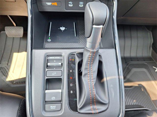 new 2026 Honda CR-V Hybrid car, priced at $38,106