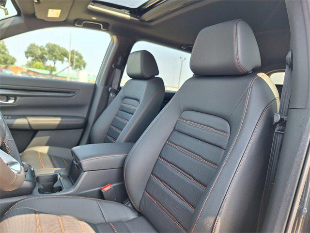 new 2026 Honda CR-V Hybrid car, priced at $38,106