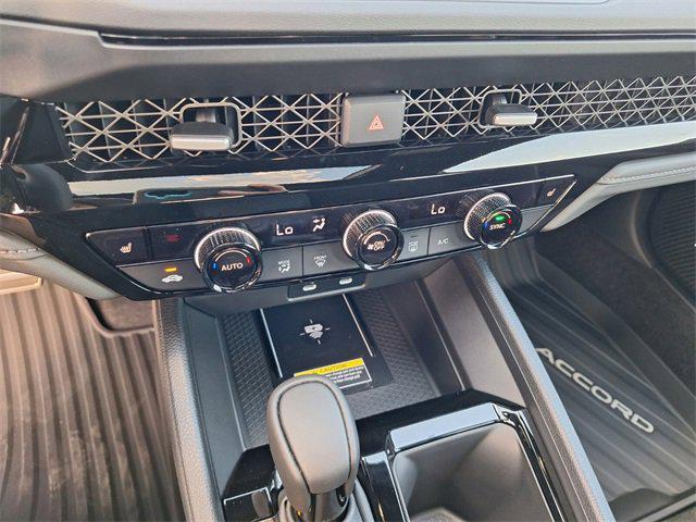new 2025 Honda Accord Hybrid car, priced at $33,654
