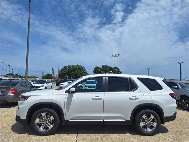 new 2025 Honda Pilot car, priced at $46,135