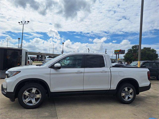 new 2025 Honda Ridgeline car, priced at $42,192