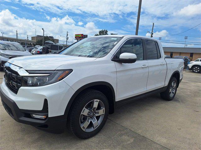 new 2025 Honda Ridgeline car, priced at $42,192
