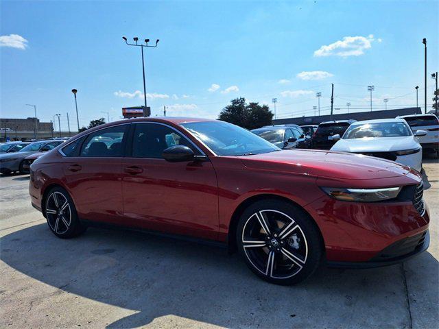 new 2025 Honda Accord Hybrid car, priced at $33,654