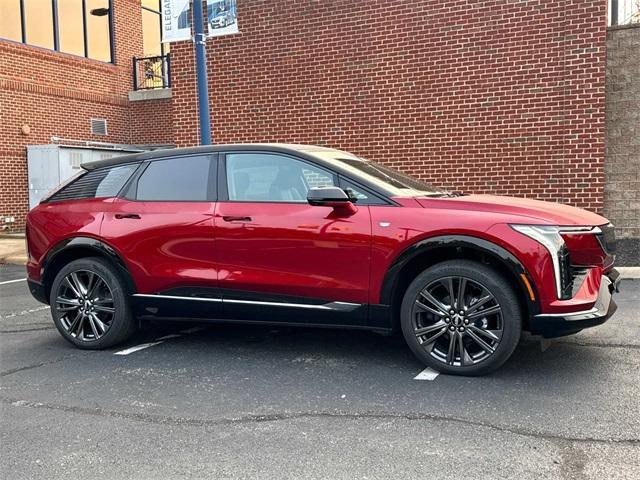 new 2025 Cadillac OPTIQ car, priced at $58,601