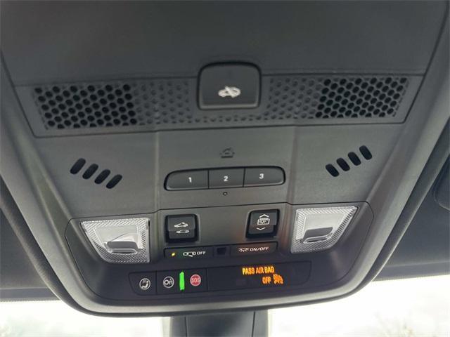 new 2026 Cadillac XT5 car