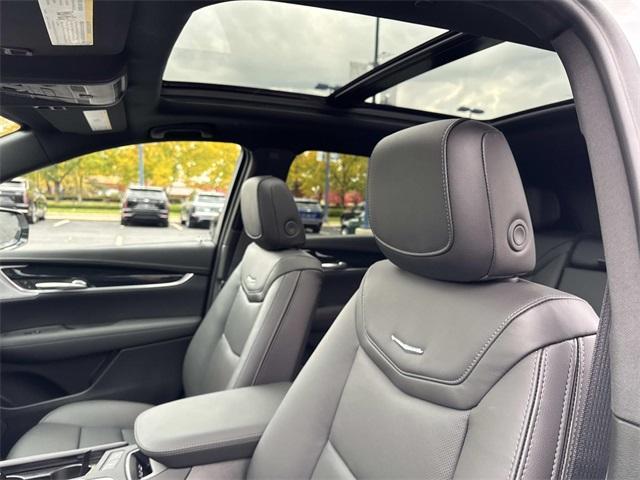 new 2026 Cadillac XT5 car