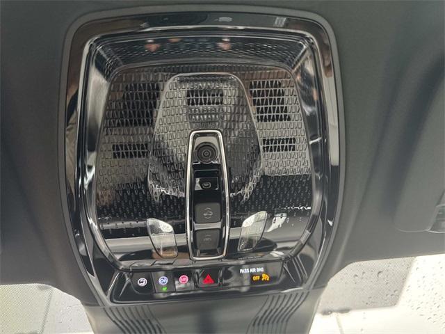 new 2026 Cadillac VISTIQ car, priced at $78,893