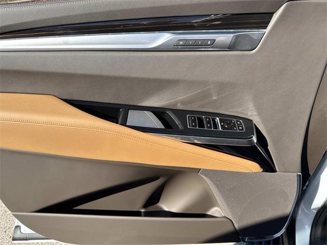 new 2026 Cadillac Escalade ESV car