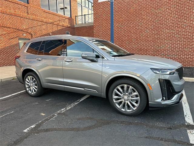 new 2025 Cadillac XT6 car, priced at $59,970