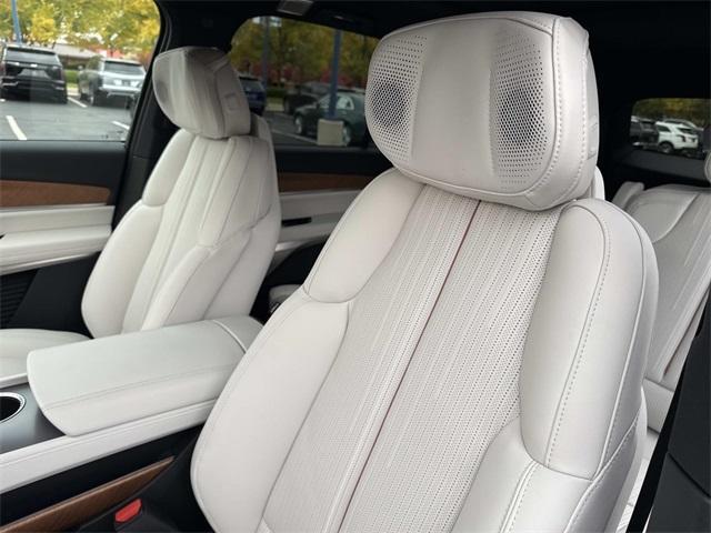 new 2026 Cadillac VISTIQ car