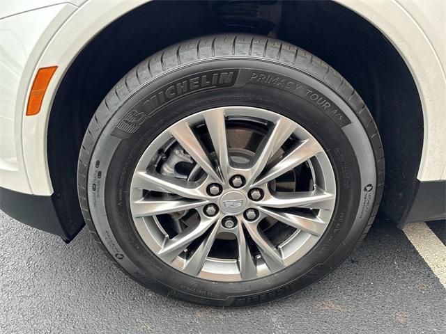 used 2022 Cadillac XT5 car, priced at $26,991