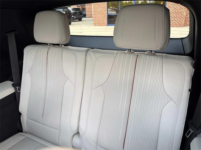 new 2026 Cadillac VISTIQ car, priced at $83,095