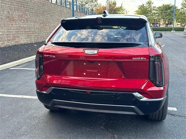new 2025 Cadillac OPTIQ car, priced at $58,726