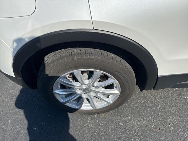 used 2022 Cadillac XT4 car, priced at $27,939