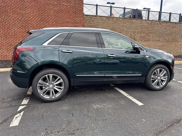 new 2025 Cadillac XT5 car, priced at $56,310