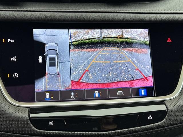 used 2023 Cadillac XT5 car, priced at $37,881