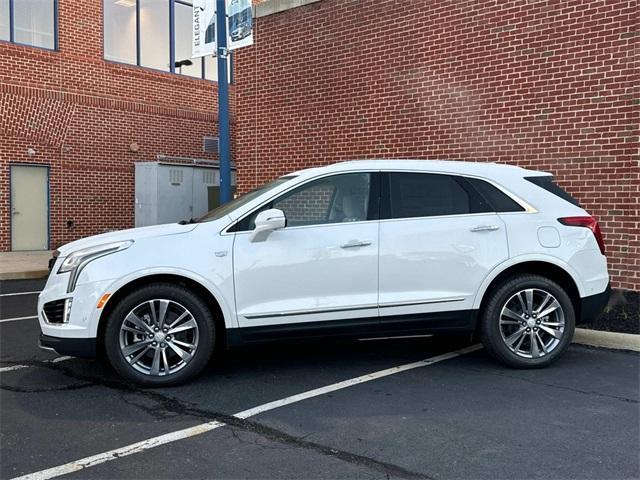 new 2025 Cadillac XT5 car, priced at $58,335