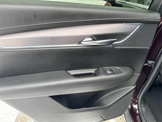 used 2017 Cadillac XT5 car, priced at $14,988