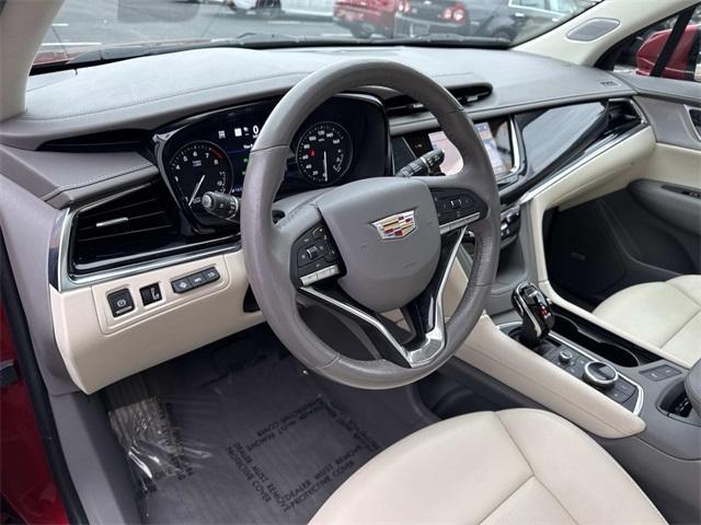 used 2021 Cadillac XT6 car, priced at $32,988