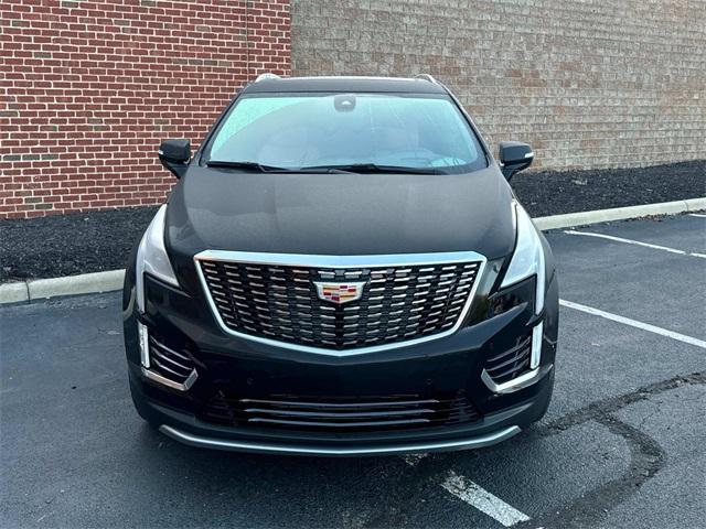 new 2025 Cadillac XT5 car, priced at $54,385