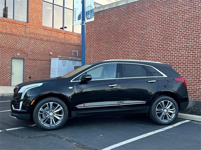 new 2025 Cadillac XT5 car, priced at $54,385