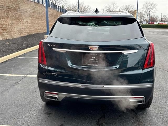 new 2025 Cadillac XT5 car, priced at $54,325