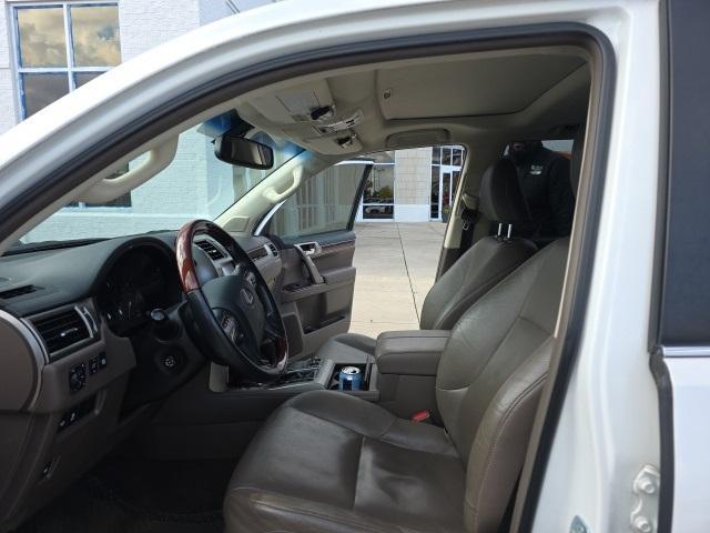used 2015 Lexus GX 460 car, priced at $28,891
