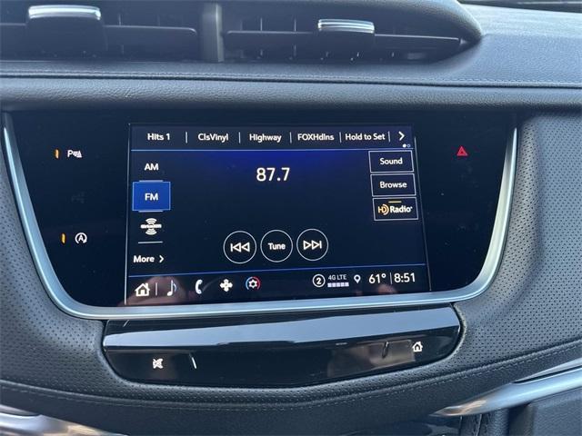 new 2025 Cadillac XT5 car, priced at $47,515