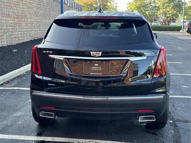 new 2025 Cadillac XT5 car, priced at $47,515