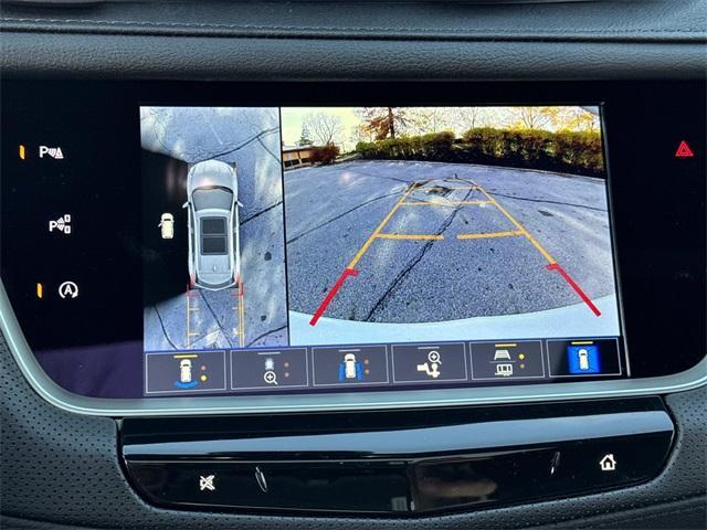 new 2026 Cadillac XT5 car, priced at $60,195