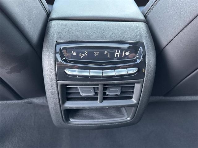 new 2026 Cadillac XT5 car, priced at $60,195