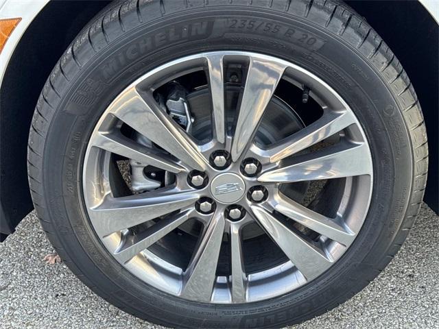 new 2026 Cadillac XT5 car, priced at $60,195