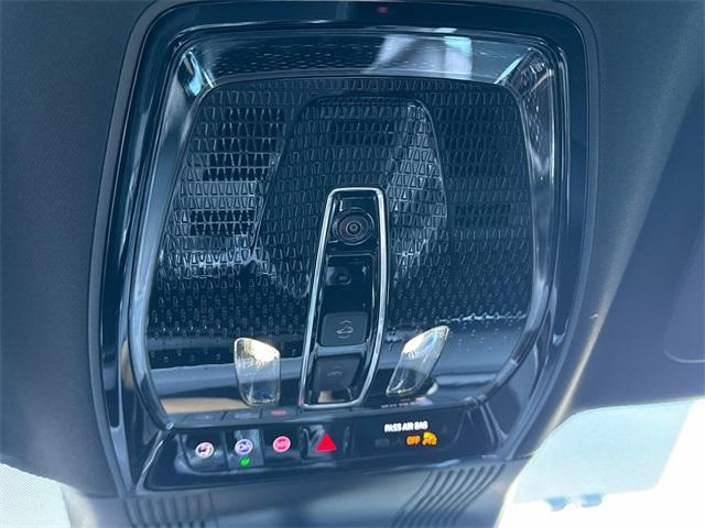 new 2026 Cadillac VISTIQ car, priced at $79,999